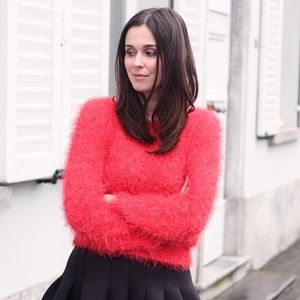 H&M Fuzzy Red Cropped Sweater